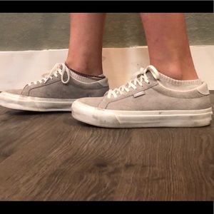 GREY ULTRA CUSH VANS: size 8 in women’s